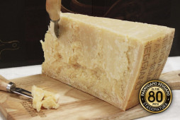 Parmigiano Reggiano - Stagionatura 80 MESI - Pezzatura da 1 Kg Parmigiano Reggiano - Stagionatura 80 MESI - Pezzatura da 1 Kg