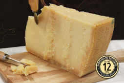 Parmigiano Reggiano - Stagionatura 12 MESI - Pezzatura da 1 kg Parmigiano Reggiano - Stagionatura 12 MESI - Pezzatura da 1 kg