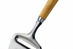 Affettaformaggio in Acciaio Inox con manico in legno Affettaformaggio in Acciaio Inox con manico in legno
