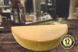 Parmigiano Reggiano - Stagionatura 12 MESI - Quarto di Forma 10 kg Parmigiano Reggiano - Stagionatura 12 MESI - Quarto di Forma 10 kg