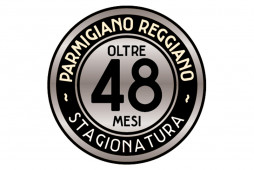 Parmigiano Reggiano - Stagionatura 48 MESI - Pezzatura da 250 gr Parmigiano Reggiano - Stagionatura 48 MESI - Pezzatura da 250 gr