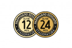 CONFEZIONE TRADIZIONALE Parmigiano Reggiano con Coltellino - Stagionatura 12 e 24 MESI - 2Kg CONFEZIONE TRADIZIONALE Parmigiano Reggiano con Coltellino - Stagionatura 12 e 24 MESI - 2Kg