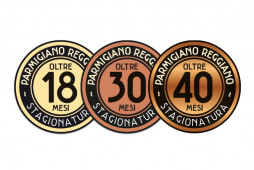 Parmigiano Reggiano - KIT TRIS DI GUSTO - Stagionature 18-30-40 MESI - Pezzature da 1Kg Parmigiano Reggiano - KIT TRIS DI GUSTO - Stagionature 18-30-40 MESI - Pezzature da 1Kg